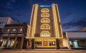 Fabhotel Darshan Tower - Ca Road